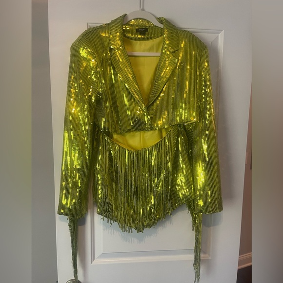 Size 6-Green Sequin Fringe Romper-worn once to Era’s Tour! - Picture 5 of 9
